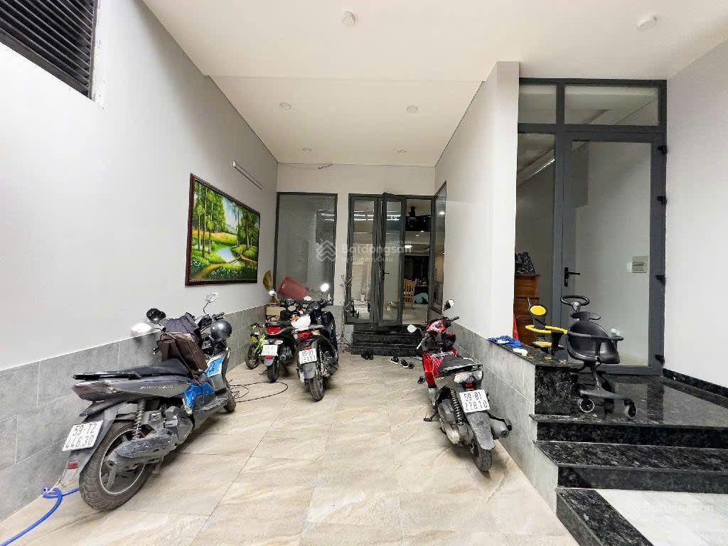 Mặt tiền nhánh phạm văn chiêu, 3 tầng, 6x19 khu bàn cờ đường 8m, thông đường bờ kênh mới