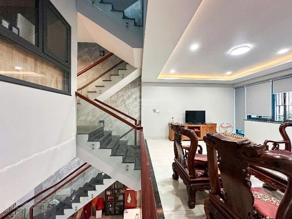 Mặt tiền nhánh phạm văn chiêu, 3 tầng, 6x19 khu bàn cờ đường 8m, thông đường bờ kênh mới