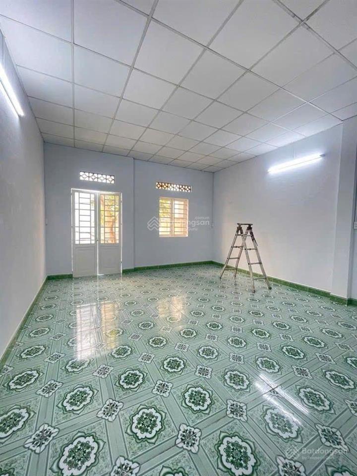 Bán nhà trệt lầu 5x27 hẻm 6m trần thị năm, gần ub phường cũ, khu dân trí cao