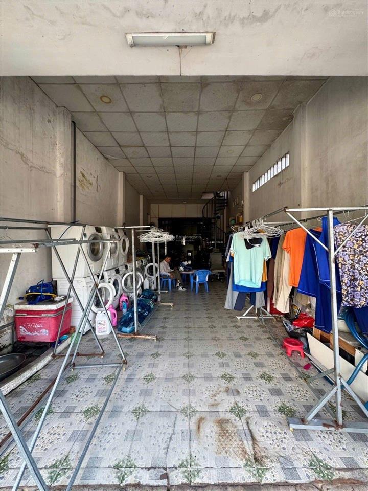 Nhà trệt lầu 4,5 x 24 mặt tiền trần thị hè, gần ngã ba đông quang, vị trí đẹp