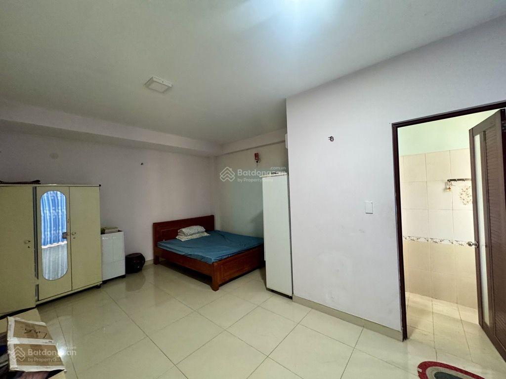 Bán biệt thự căn góc 8,4 x 18 mặt tiền nguyễn thị thơi, ngay chợ giãn dân