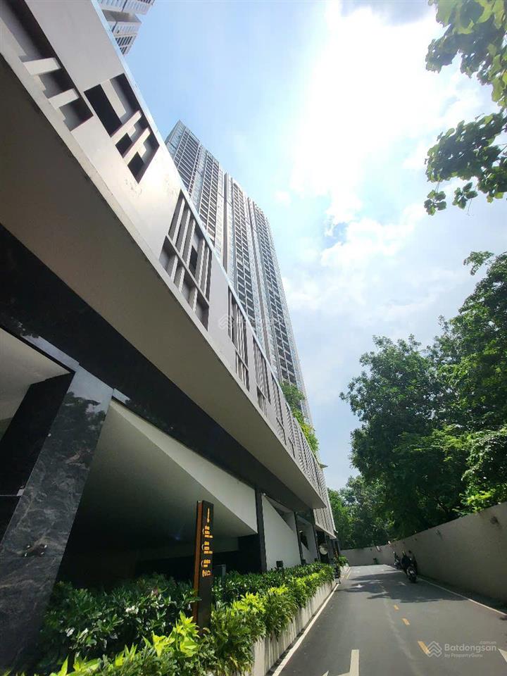 Cần cho thuê căn hộ 2 phòng ngủ nhà trống gần aeon mall