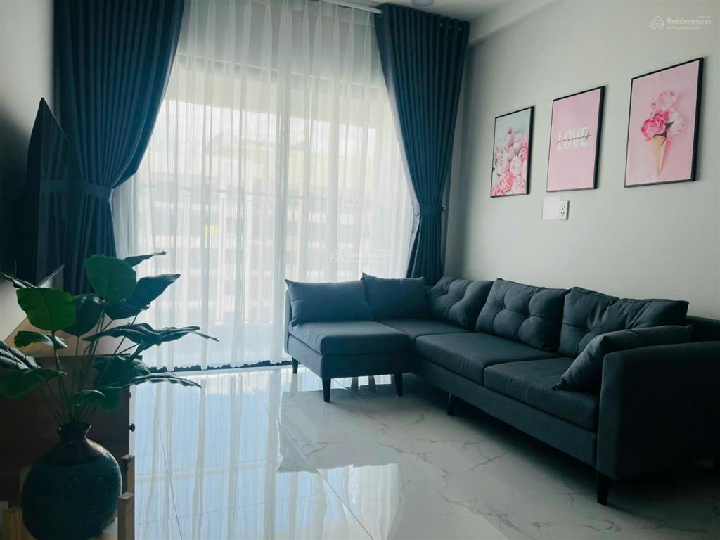 Cho thuê căn hộ 3 phòng ngủ đầy đủ nội thất ở được liền ngay vincom dĩ an, 15p tới thủ đức