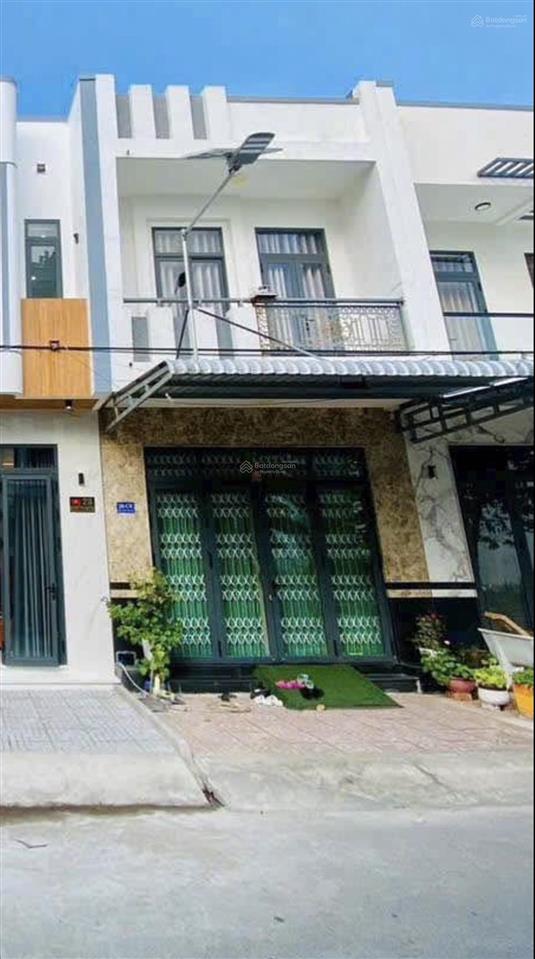 Chính chủ bán 9.5 tỷ  nhà mặt tiền đường số gần chợ tân mỹ q7  5mx15m 6 phòng thu nhập 35 tr/th