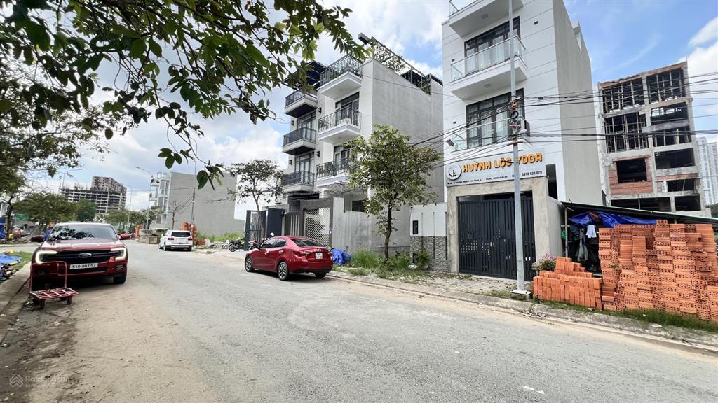 7 tỷ  mình chính chủ bán  nền hướng tây 5x18.6m  mt đường đẹp