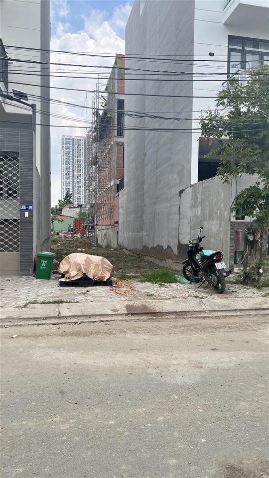 7 tỷ  mình chính chủ bán  nền hướng tây 5x18.6m  mt đường đẹp