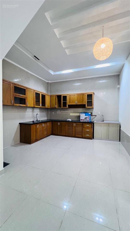 Nhà đẹp tân hưng q7  93m²  gara xe hơi  4pn  gần trần xuân soạn  chỉ 8.x tỷ