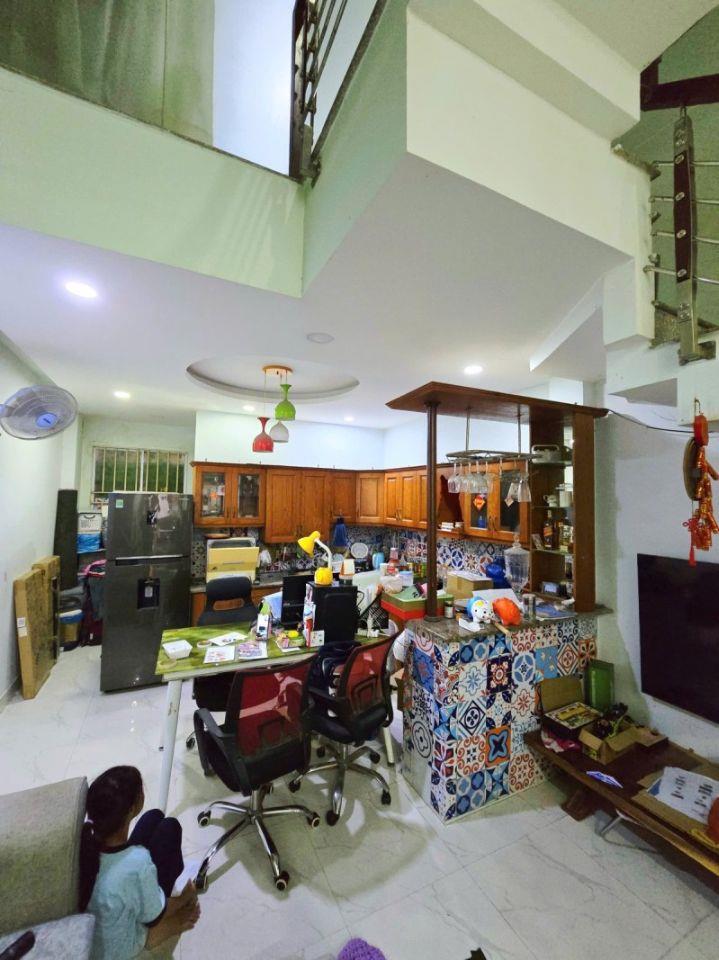 Bán Nhà 62m2, 4 Tầng Hẻm Xe Hơi Lò Lu – Trường Thạnh Q9 – Giá 5,4 Tỷ
