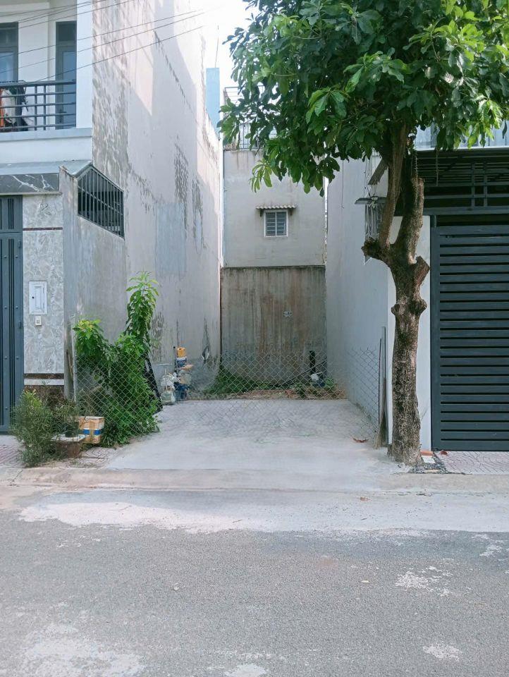 Giá 3.9 Tỷ, Đất 58m2 Nguyễn Duy Trinh, Gần Đông Tăng Long, Quận 9