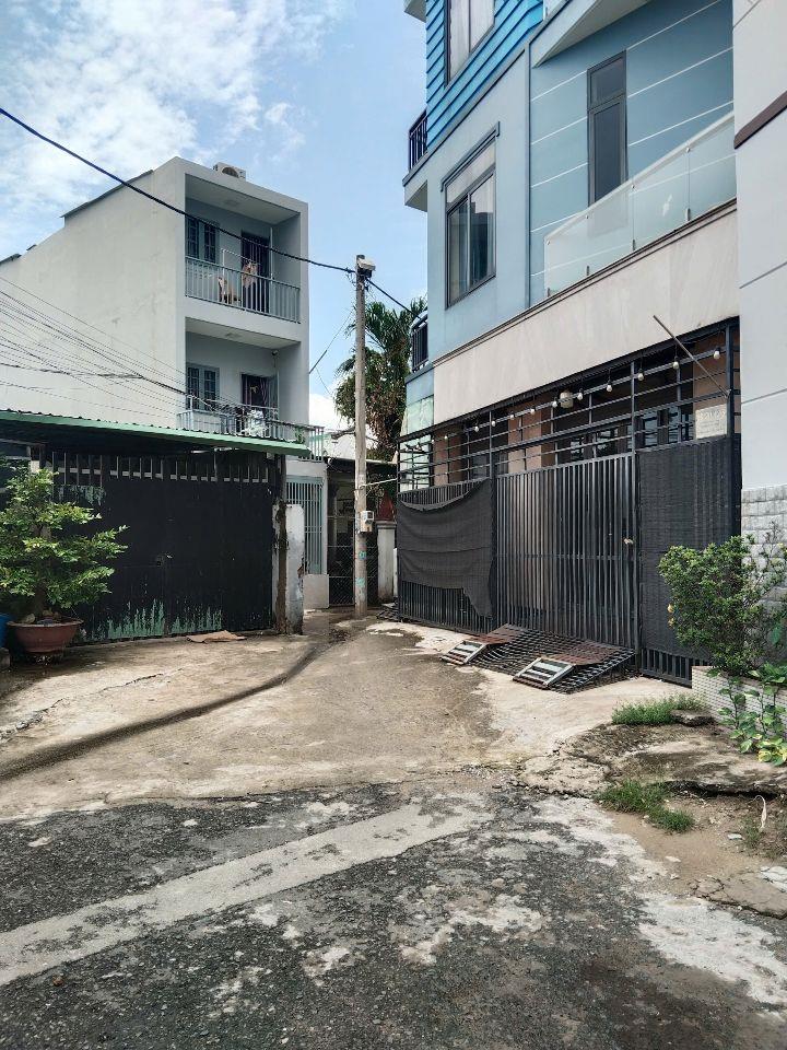 Bán 150m² Đất Linh Xuân TĐ, Ngang 6M, Nhà C4, Gần Lang ĐH. Giá 5,2 Tỷ