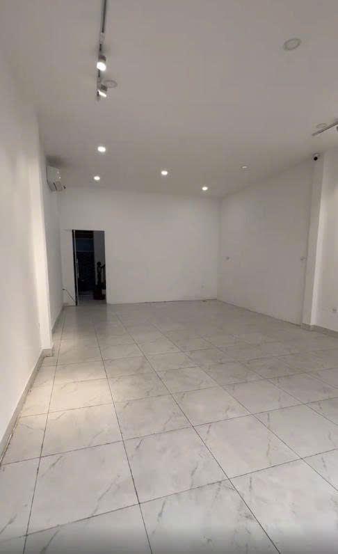 Bán Nhà HXH Bạch Đằng - Sát Sân Bay - 70m² - 3 Tầng - Giá 14.X Tỷ
