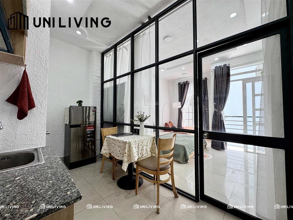 Cho thuê căn hộ 1pn ban công q1 gần chợ tân định, nhà thờ tân định, công viên lê văn tám