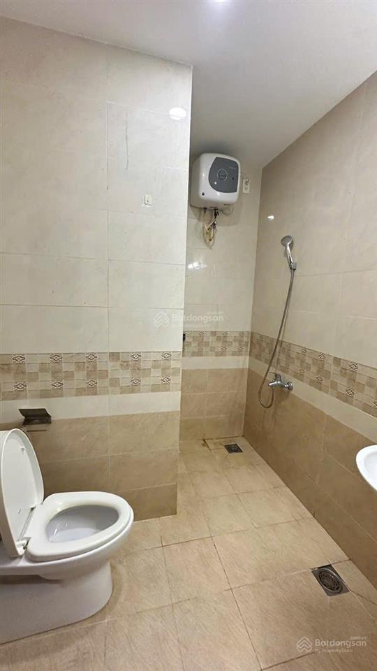 Cho thuê căn studio ban công thoáng quận 10 gần sân vận động phú thọ, đh kinh tế ueh, đh bách khoa