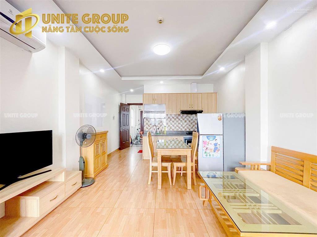 Cho thuê căn studio cửa sổ thoáng, rộng rãi, sạch sẽ quận 4 gần đh luật, đh nguyễn tất thành