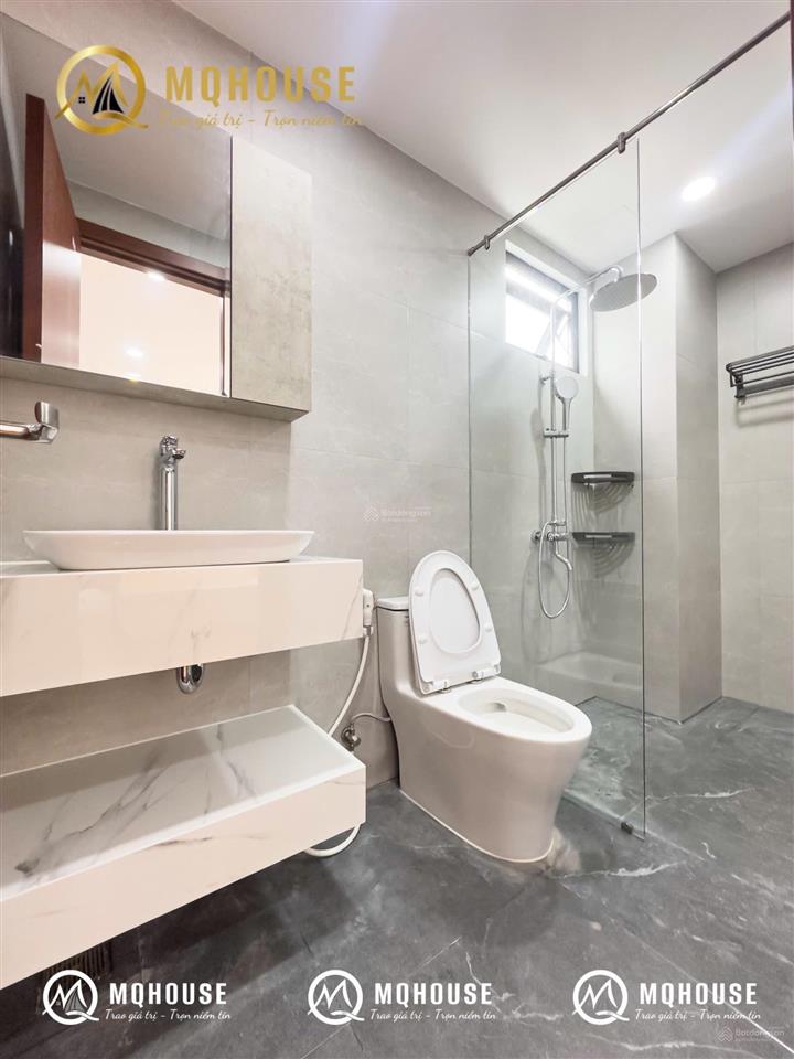 Cho thuê căn hộ studio cửa sổ, ban công thoáng q3 gần cầu công lý, cầu kiệu, công viên lê văn tám