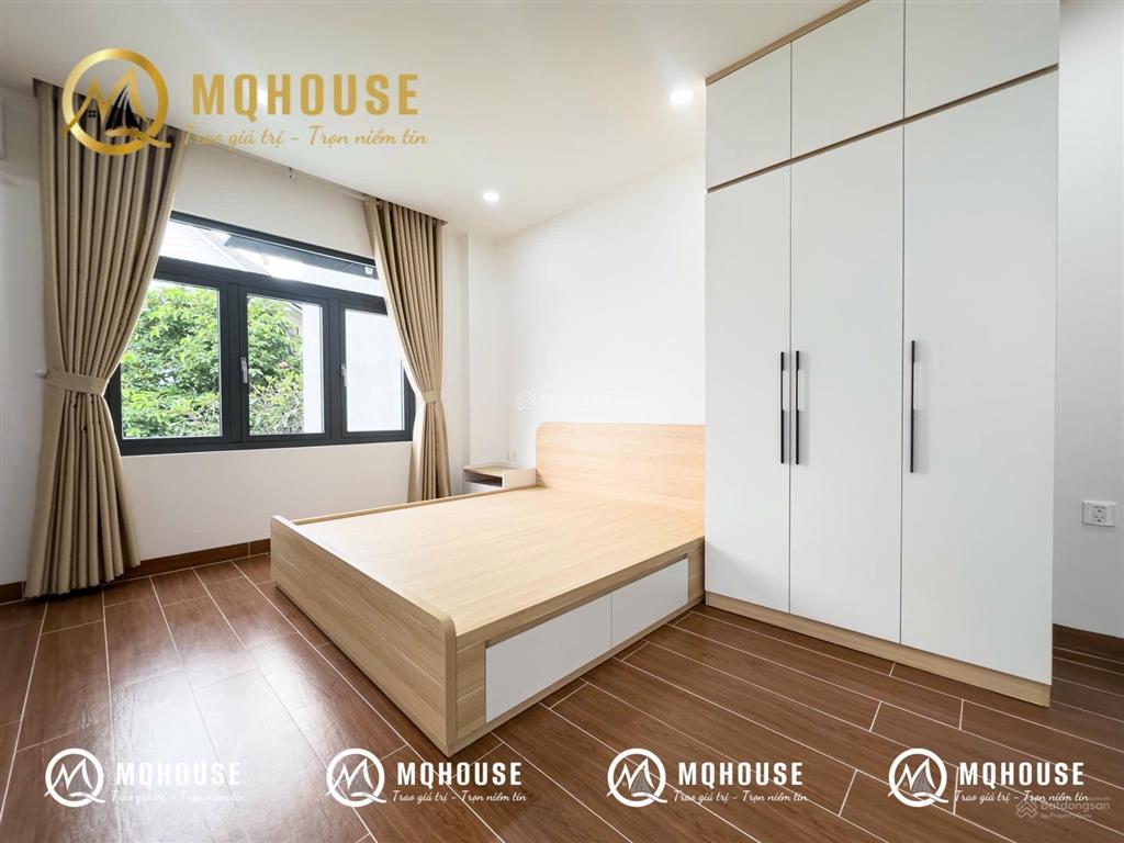 Cho thuê căn hộ studio cửa sổ, ban công thoáng q3 gần cầu công lý, cầu kiệu, công viên lê văn tám
