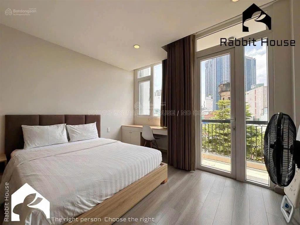 Cho thuê căn hộ studio ban công thoáng, đẹp q10 gần vòng xoay dân chủ, toà nhà viettel