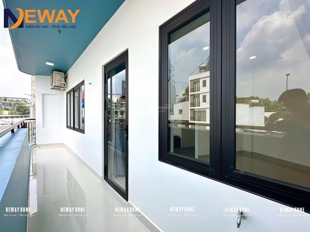 Căn hộ 1 phòng ngủ tách bếp gần vòng xoay dân chủ