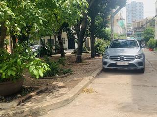 Bán lô đất hxh 8m, bạch đằng, ngang 6m , dt 150m2, gần ngã 4 hàng xanh, giá 16 tỷ.