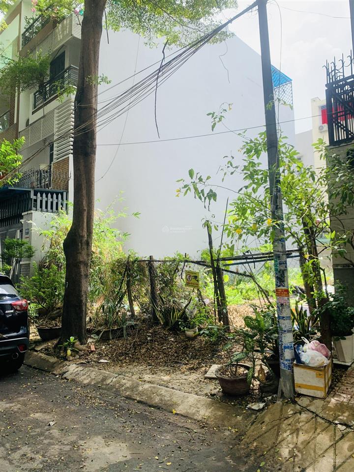 Bán đất hxh 8 mét, phạm văn chiêu, diện tích 210m2, giá 11 tỷ.