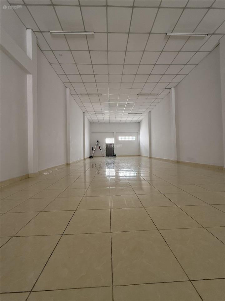 Bán shophouse tại ấp 1 phong phú, 12,99 tỷ, 200m2 nguyên căn mặt tiền quốc lộ 50 sổ hồng sẵn