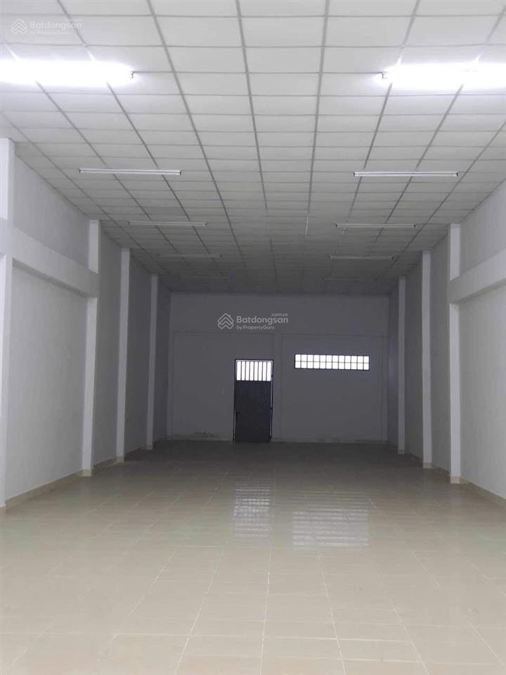 Bán shophouse tại ấp 1 phong phú, 12,99 tỷ, 200m2 nguyên căn mặt tiền quốc lộ 50 sổ hồng sẵn
