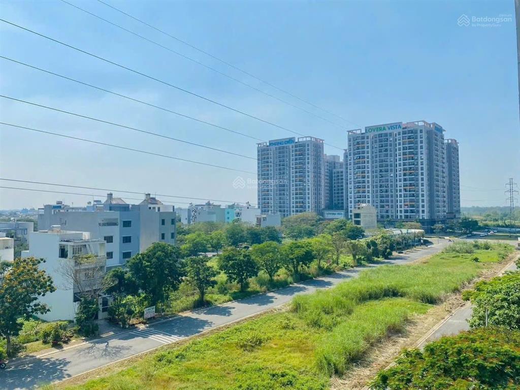 Bán shophouse tại lovera premier, giá cực chất 9,9 tỷ, 75m2, 6pn, 7wc, view đẹp