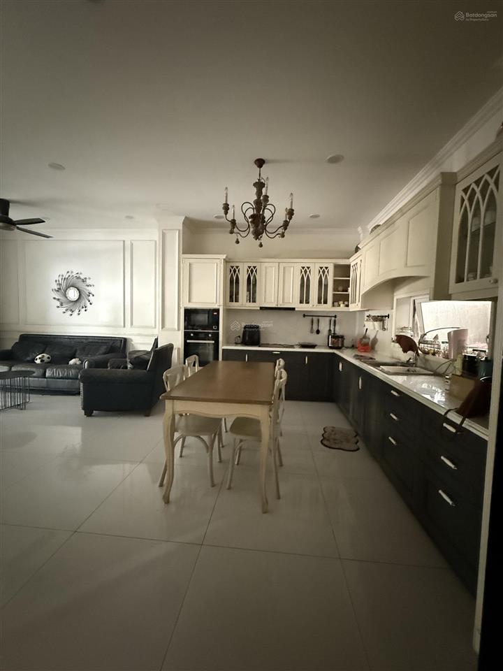 Bán gấp căn góc loverapark đẹp 3pn, 3wc, 97,5m2 tại khang điền bình chánh, giá 11 tỷ vnd