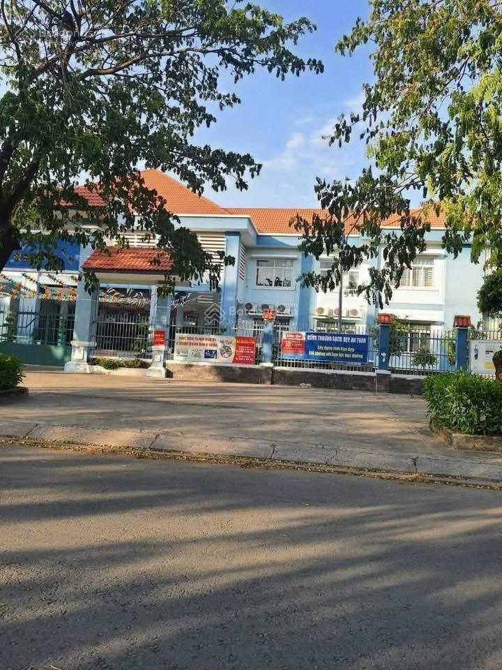Bán đất nền giá tốt tại khang điền bình chánh, 9,39 tỷ, duy nhất nền biệt thự đẹp 160m2