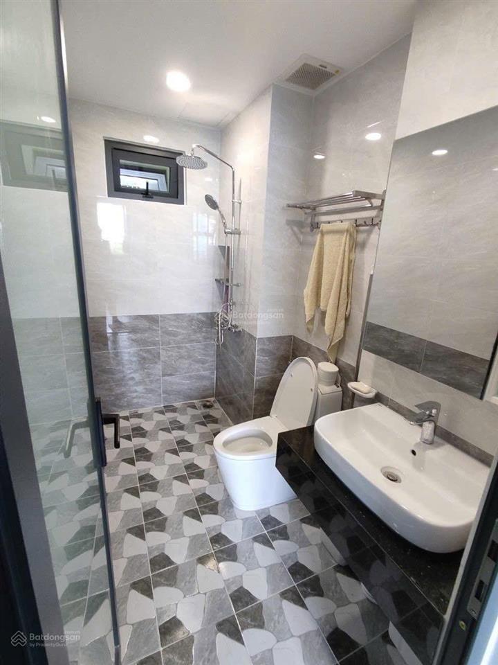 Bán nhà riêng tại khang điền bình chánh, giá 10,5 tỷ, 100m2, 6pn, 5wc 4 tầng lầu đẹp xinh