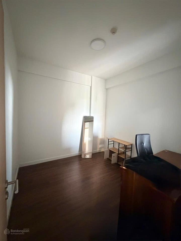 Cho thuê căn goc cc lovera vista, 7,5 triệu, 72m2, 2pn, 2wc, nội thất cơ bản, hướng tây nam bao đep