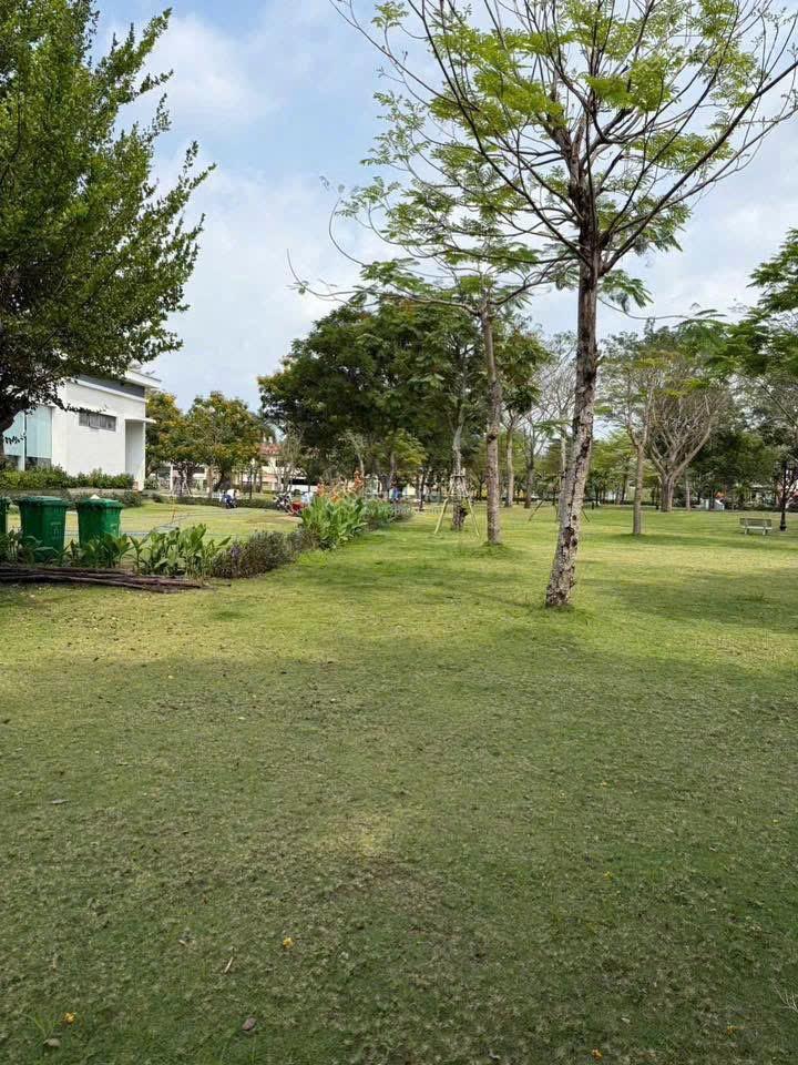 Bán biệt thự khang điền bình chánh, 9,5 tỷ, 123,5 m2, giá siêu hời, uy tín