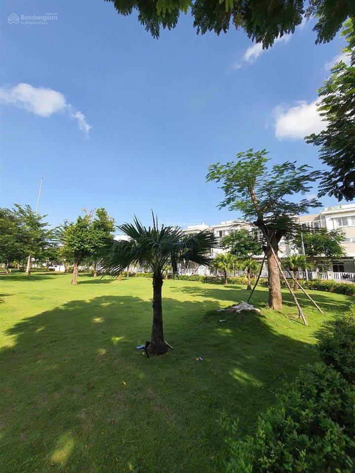 Bán biệt thự khang điền bình chánh, 9,5 tỷ, 123,5 m2, giá siêu hời, uy tín