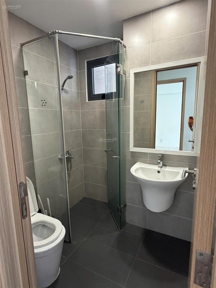 Bán gấp căn hộ 1pn lovera vista, 2,6 tỷ, 52m² tại số 19, phong phú, bình chánh, hcm