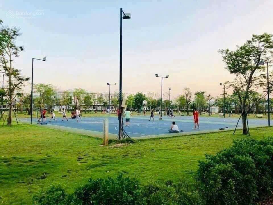Bán nhà phố lovera park view công viên lớn tại khang điền bình chánh,8,3 tỷ, 75m2, uy tín chính chủ