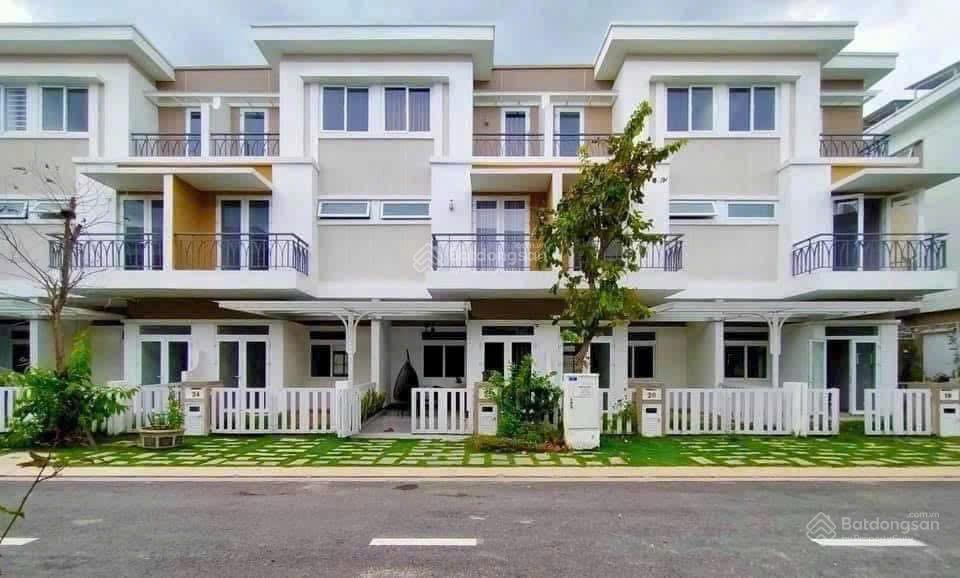 Bán bt khang điền bình chánh, giá siêu hời 7,35 tỷ, 75m2, 3pn, 3wc, đầy đủ nội thất