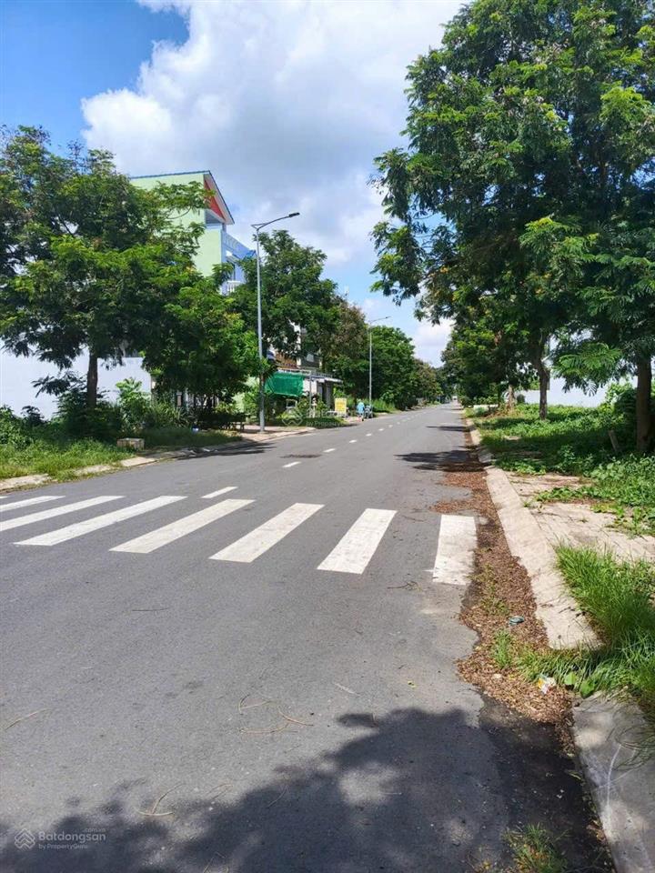 Bán đất nền ngay khu thương nghiệp pp4khang điền bình chánh, 7,2 tỷ, 100m2, giá siêu hời đường 30m