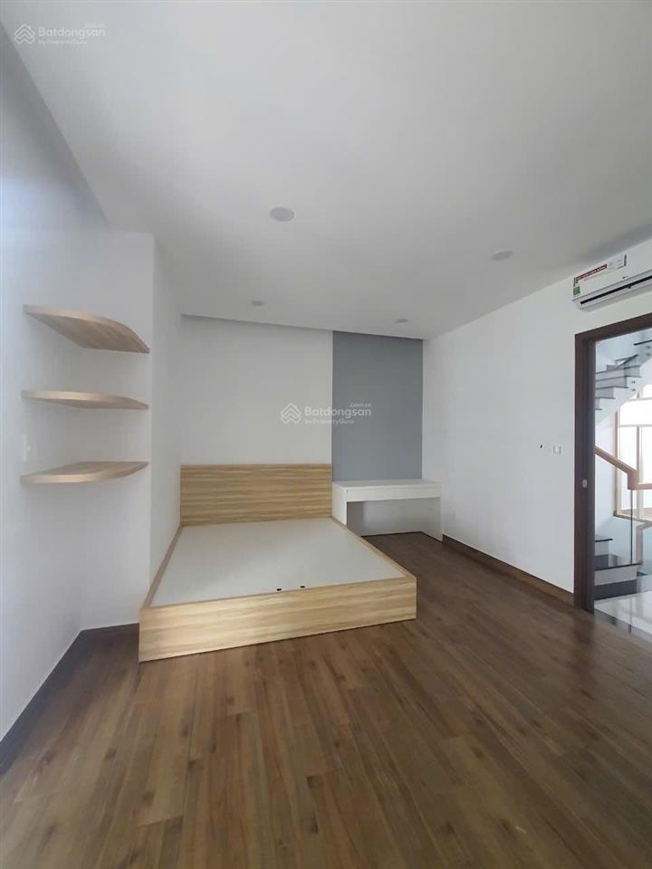 Hót  chính chủ cần bán nhanh nhà phố lovera park đẹp xinh giá 8tỷ vnd, 80m2, 4pn, 3wc, hàng hiếm