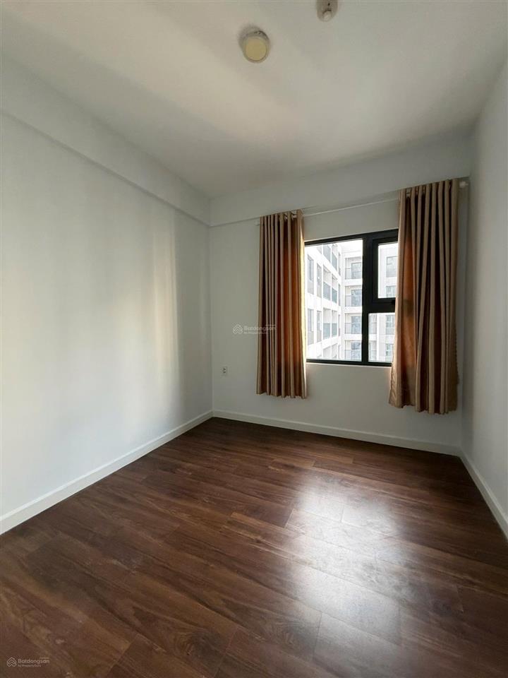 Bán căn hộ lovera vista, 3,5 tỷ vnd, góc 72m2, 2pn, 2wc tại phong phú, bình chánh view xịn