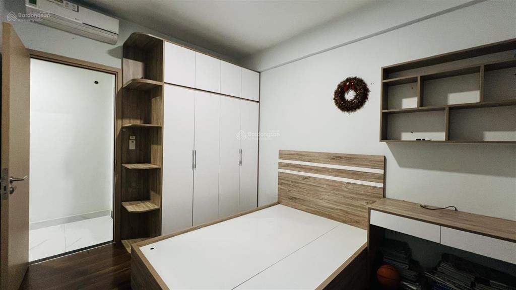 Bán căn hộ lovera vista, 3,5 tỷ vnd, góc 72m2, 2pn, 2wc tại phong phú, bình chánh view xịn