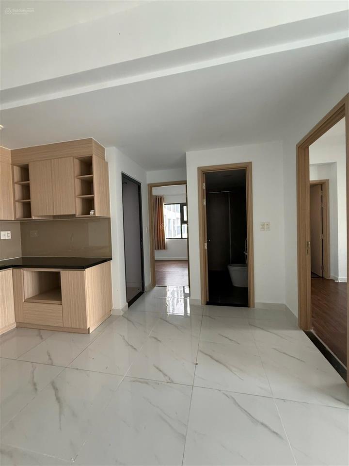 Bán căn hộ lovera vista, 3,5 tỷ vnd, góc 72m2, 2pn, 2wc tại phong phú, bình chánh view xịn