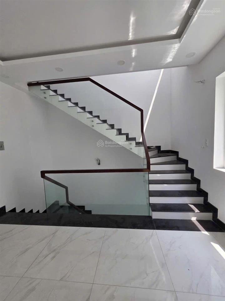 Bán shophouse 3pn, 3wc, 144m2 tại khang điền bình chánh, giá chỉ với 9,9 tỷ mặt tiền song hành 52m