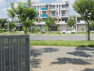 Bán shophouse 3pn, 3wc, 144m2 tại khang điền bình chánh, giá chỉ với 9,9 tỷ mặt tiền song hành 52m
