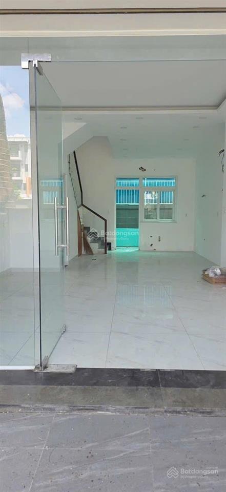 Bán shophouse 3pn, 3wc, 144m2 tại khang điền bình chánh, giá chỉ với 9,9 tỷ mặt tiền song hành 52m