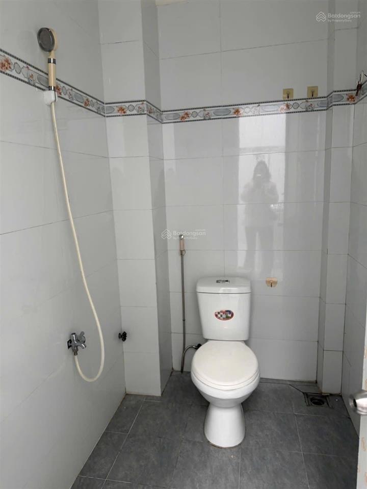 Cho thuê nhà riêng 10 triệu vnd, 100m2 tại khang điền bình chánh, chính chủ uy tín ngay trường học