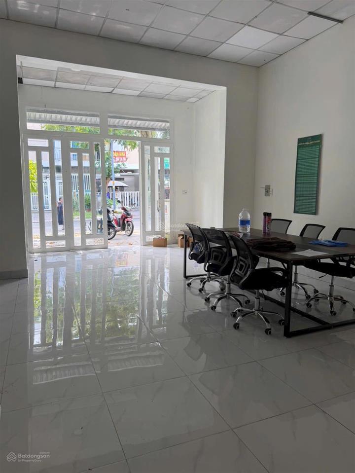 Cho thuê nhà riêng 10 triệu vnd, 100m2 tại khang điền bình chánh, chính chủ uy tín ngay trường học