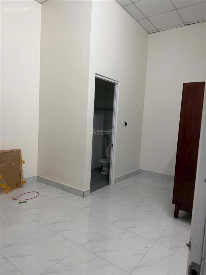Cho thuê nhà riêng 10 triệu vnd, 100m2 tại khang điền bình chánh, chính chủ uy tín ngay trường học