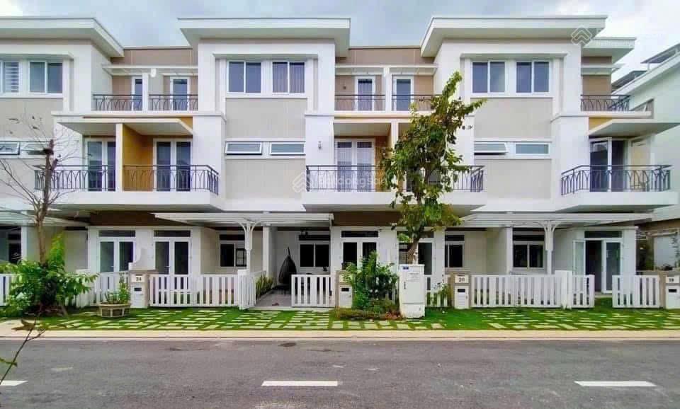 Bán nhà phố lovera park tại khang điền bình chánh, giá siêu hời 7,3 tỷ, 75m2 nội thất xinh