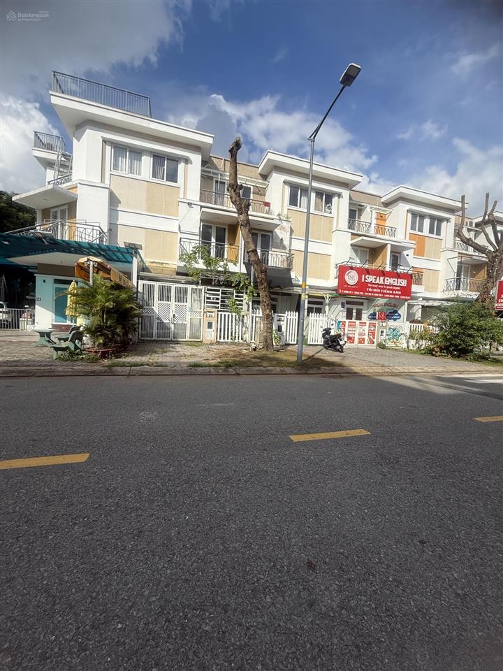 Cho thuê shophouse tại khang điền bình chánh, 12tr/th  80 m2, mặt tiền kinh doanh buôn bán tốt