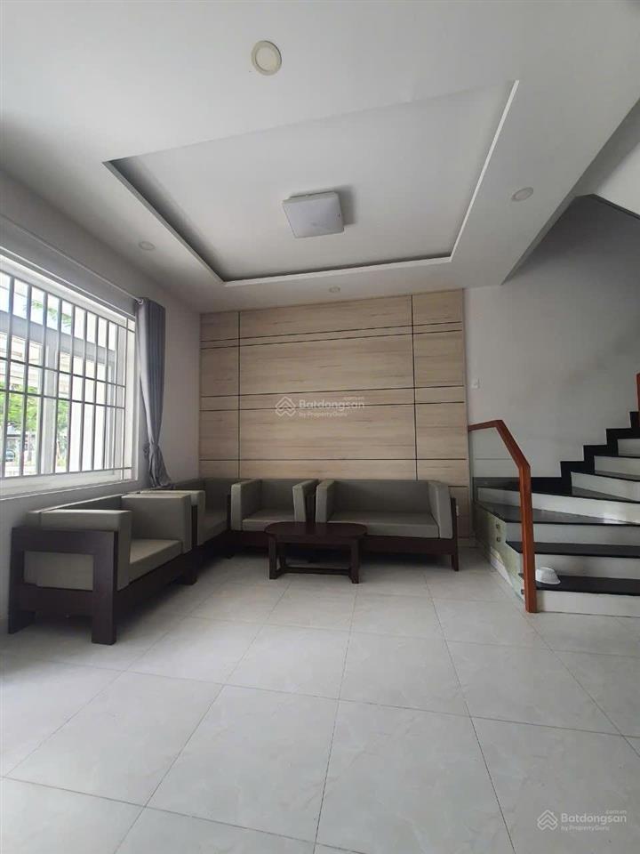 Cho thuê căn góc to đẹp lovera park view công viên 14 triệu, 160 m2, giá siêu hời, chính chủ